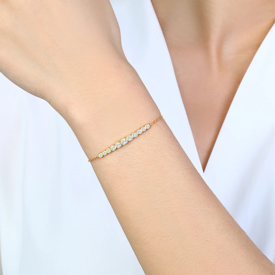 Graduated Bezel Bracelet - Image 4