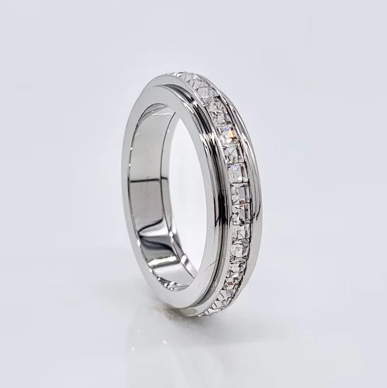 Crystal Statement Spinning Fidget Ring - Image 12