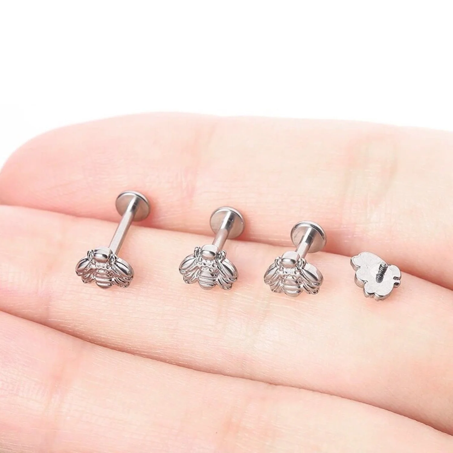 Cute Labret Studs | 16g - Image 5