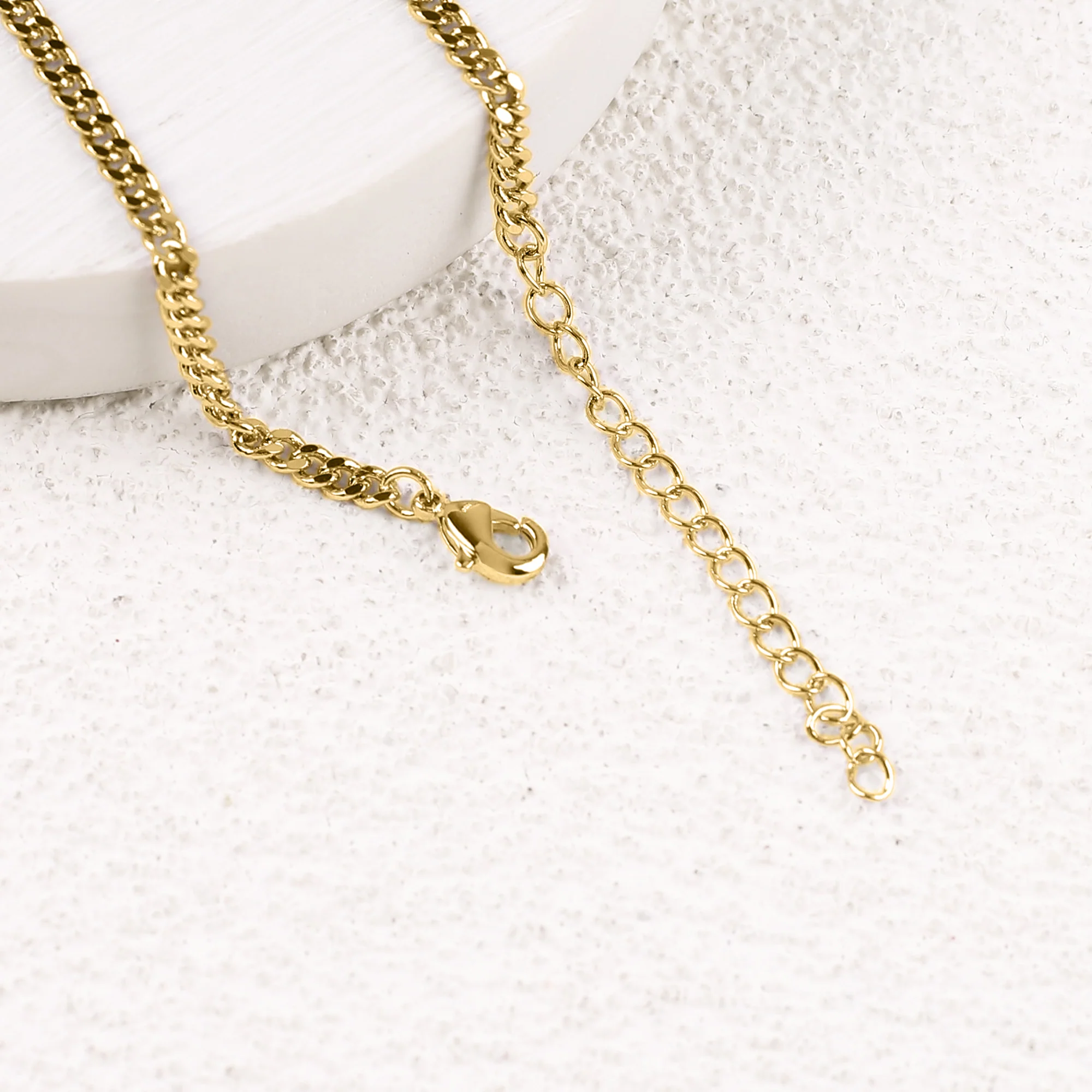 Dainty Cuban Link Chain Evil Eye Bracelet - Image 9
