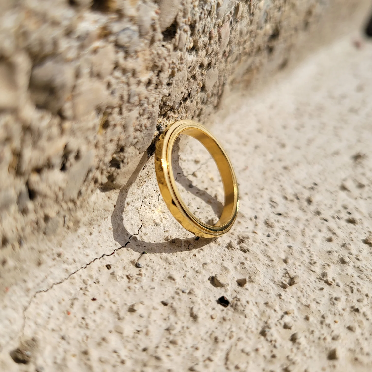 Dainty Hammered Band Spinning Fidget Ring - Image 18