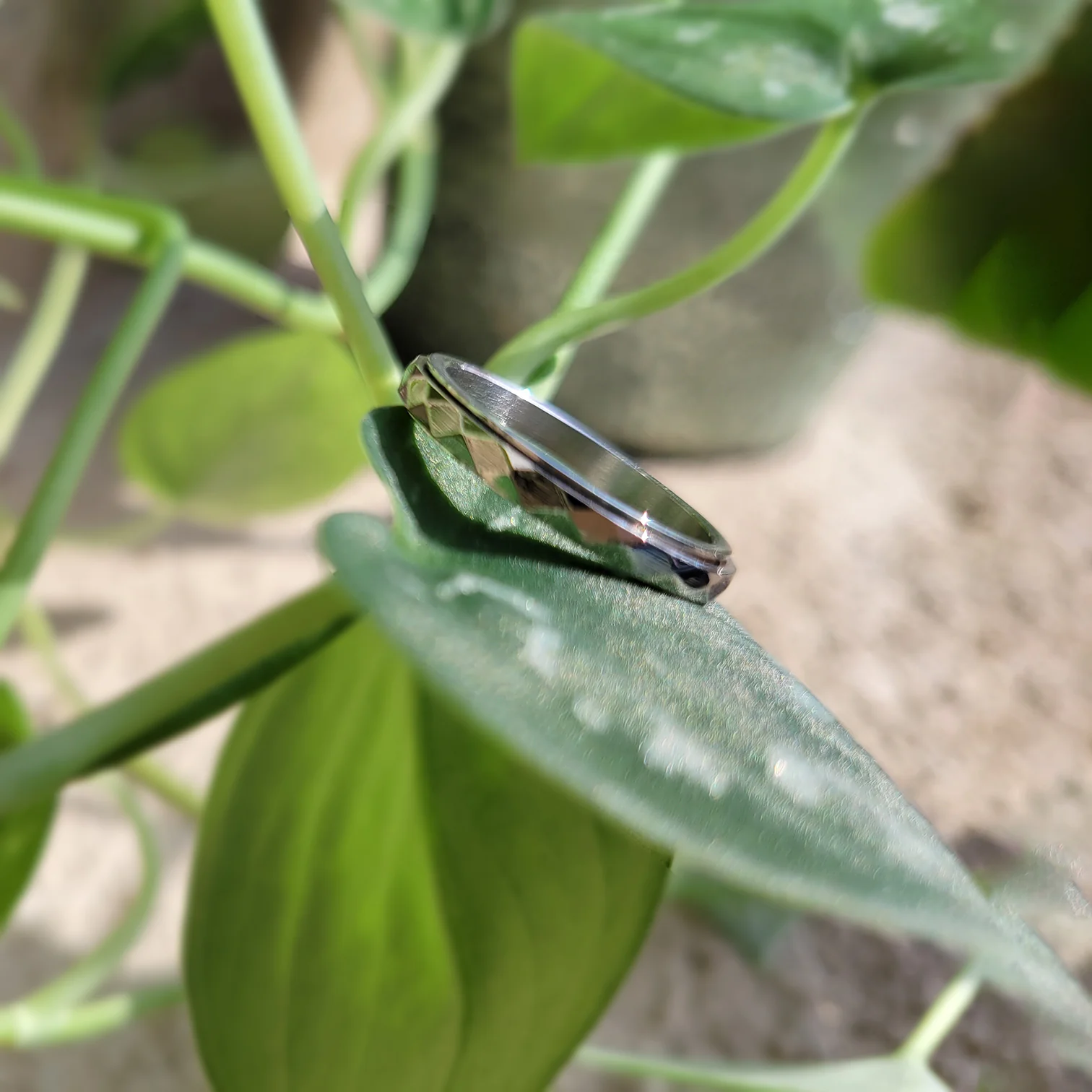 Dainty Hammered Band Spinning Fidget Ring - Image 22