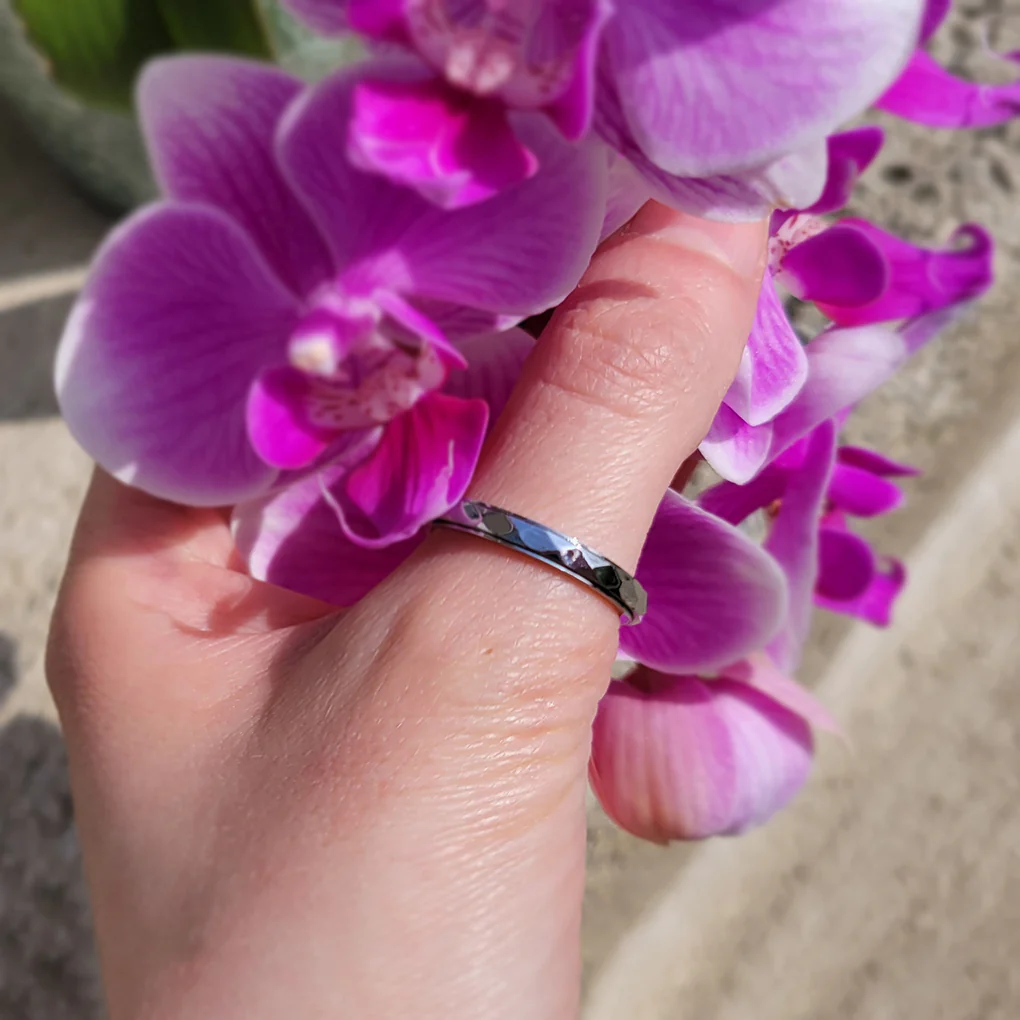 Dainty Hammered Band Spinning Fidget Ring - Image 23