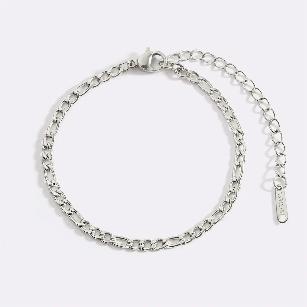 Essential Figaro Chain Bracelet - Image 13