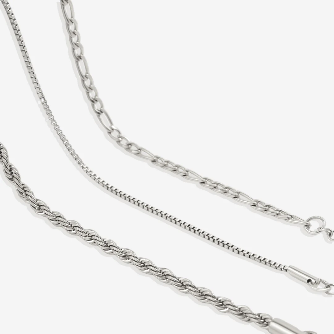 Essential Figaro Chain Bracelet - Image 9