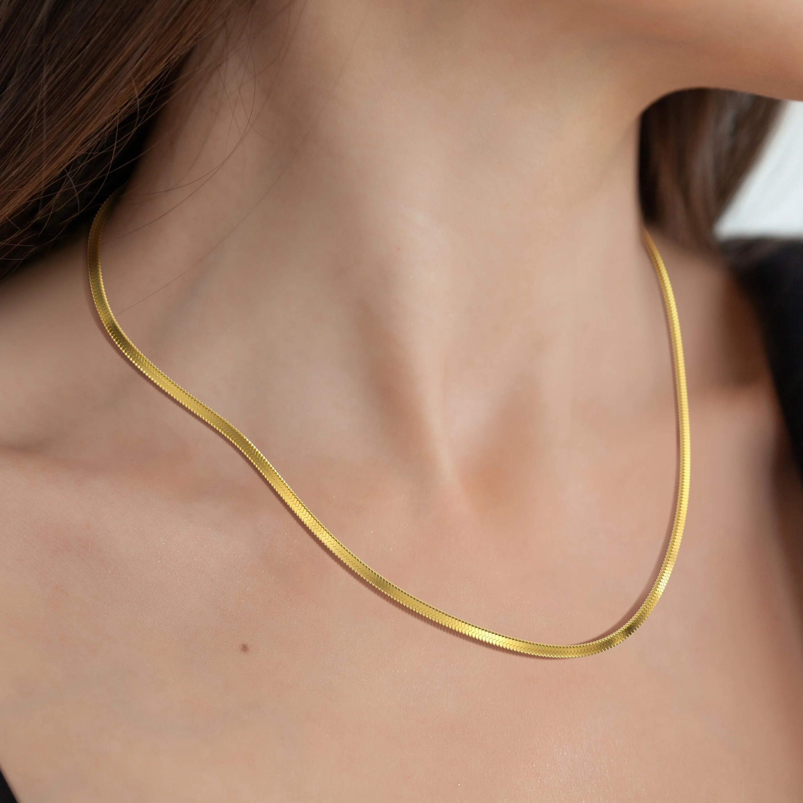 Herringbone Gold Chain Necklace - Image 3