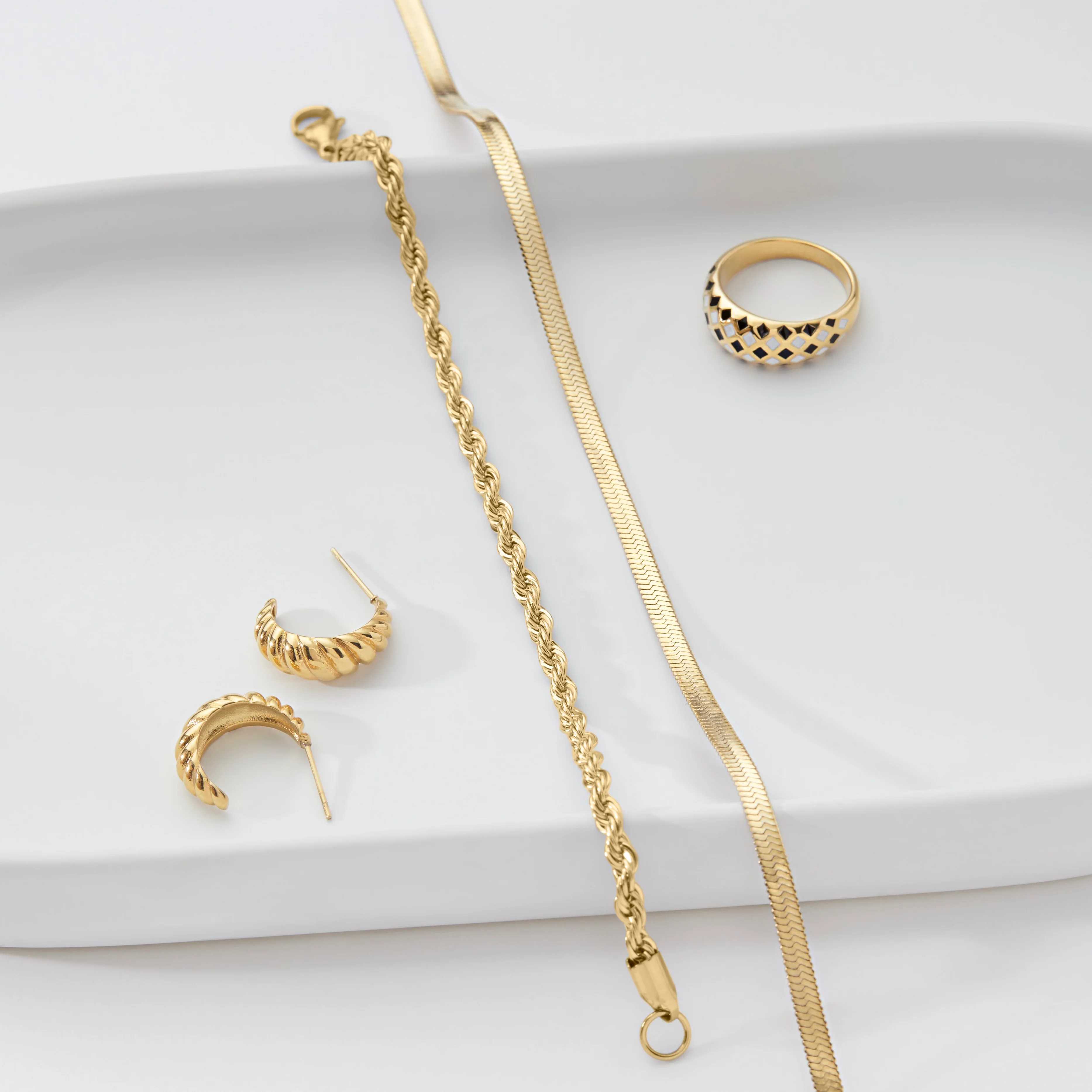 Herringbone Gold Chain Necklace - Image 30