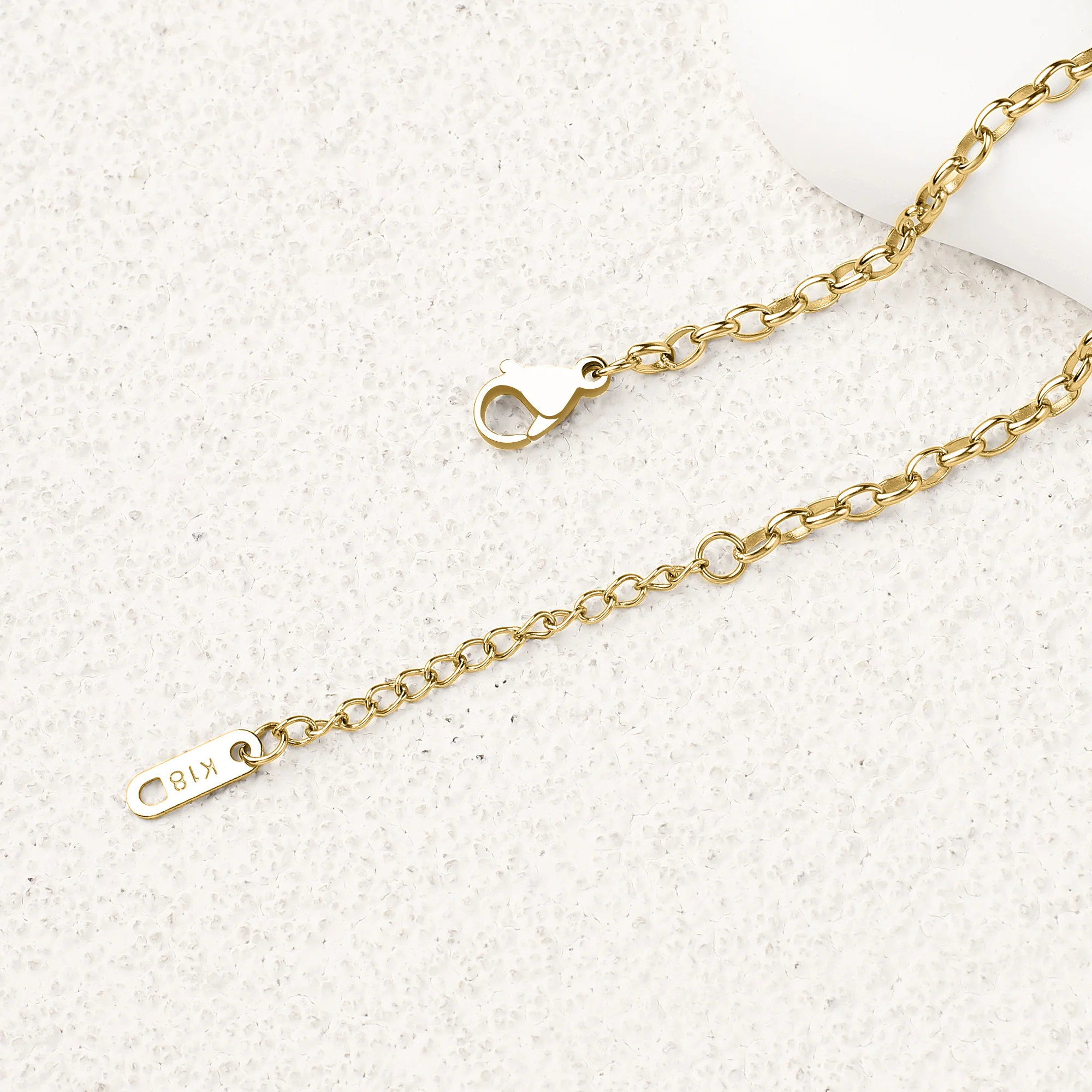Interlocking Mini Heart Bracelet - Image 5