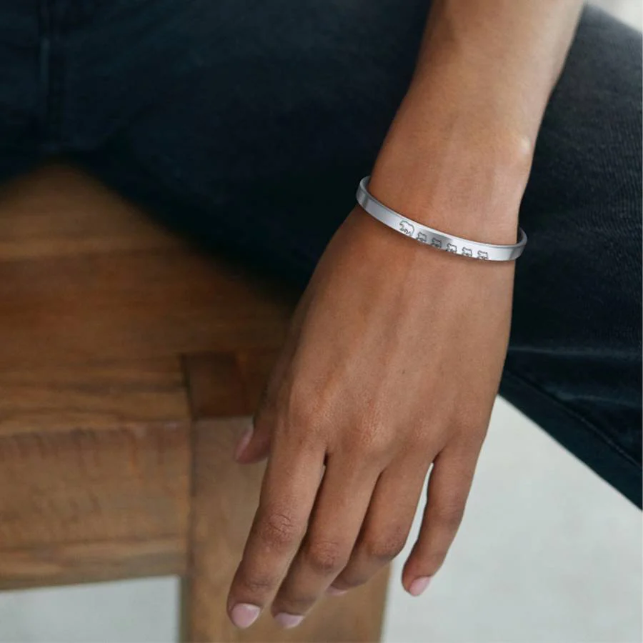 Mama Bear & Her Baby Bears Engraved Cuff Bracelet - Image 101