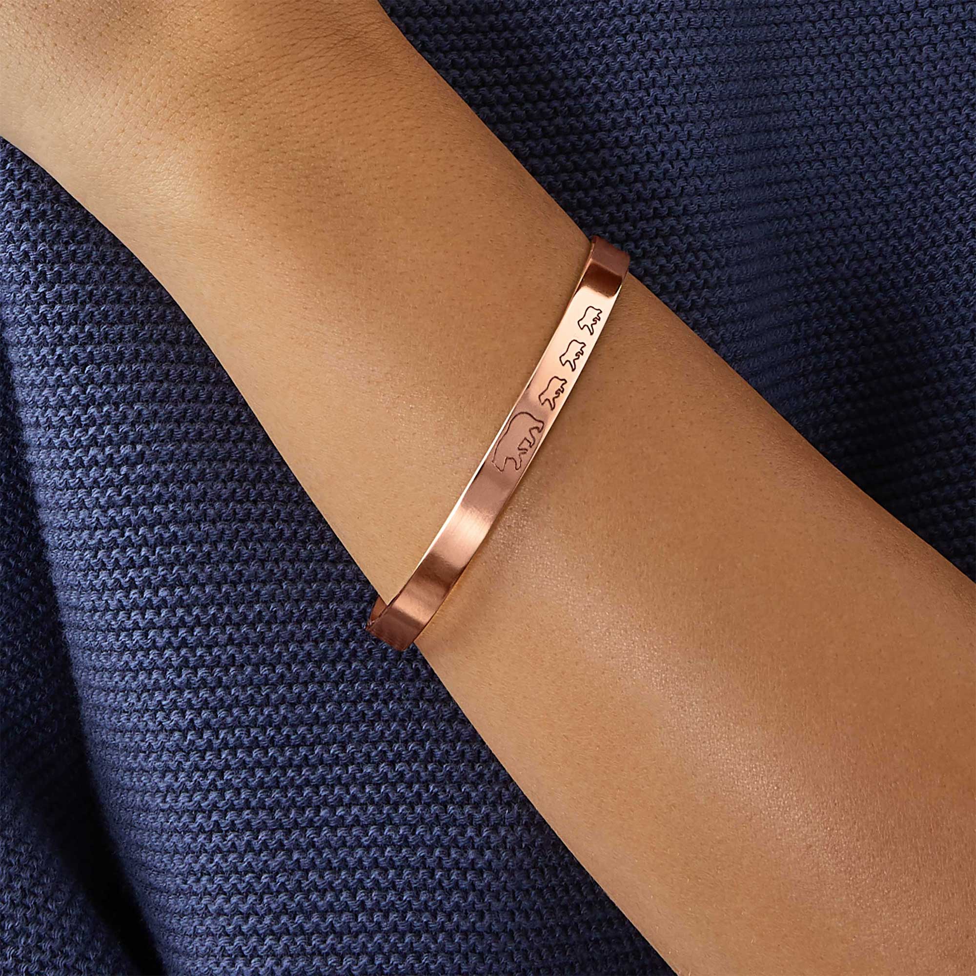Mama Bear & Her Baby Bears Engraved Cuff Bracelet - Image 137