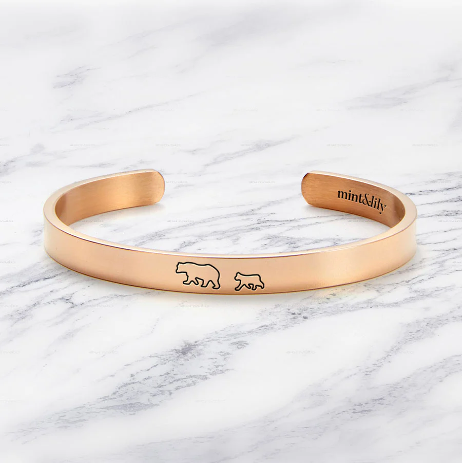 Mama Bear & Her Baby Bears Engraved Cuff Bracelet - Image 31