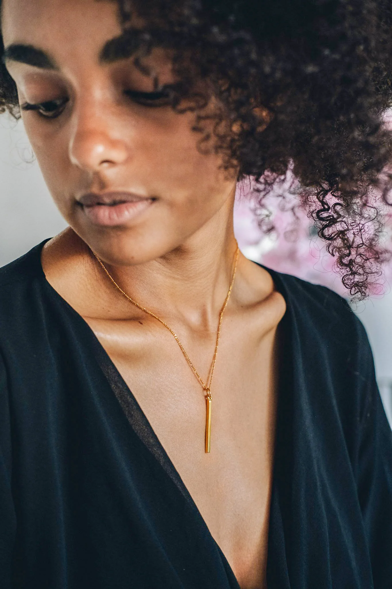 Muse Pillar Bar Necklace - Image 18