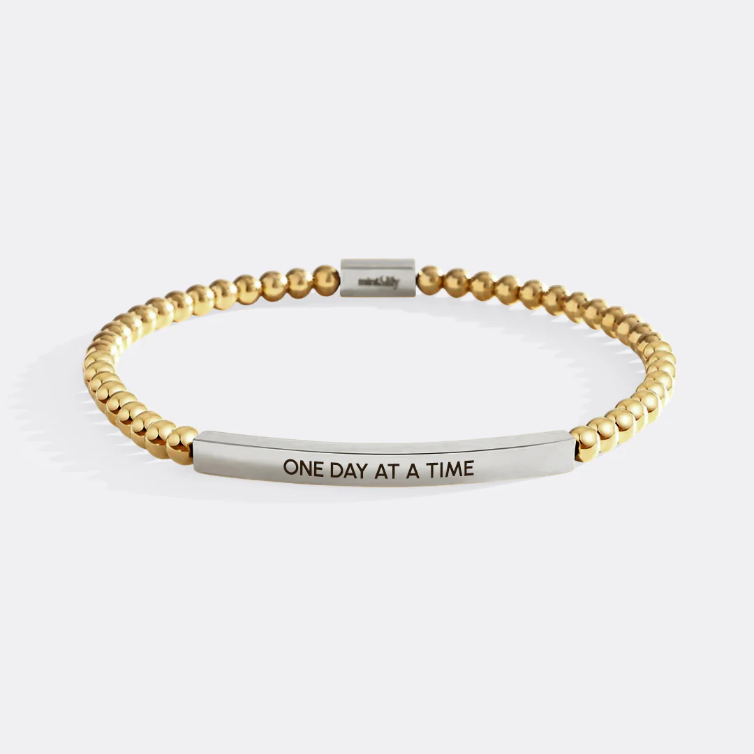 One Day At A Time Beaded Inspire Bracelet - Image 9