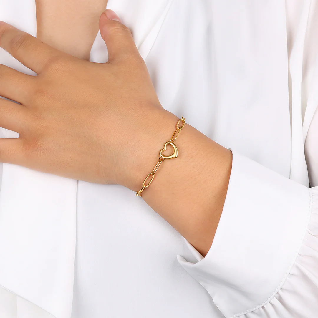 Open Heart Paperclip Chain Bracelet - Image 14