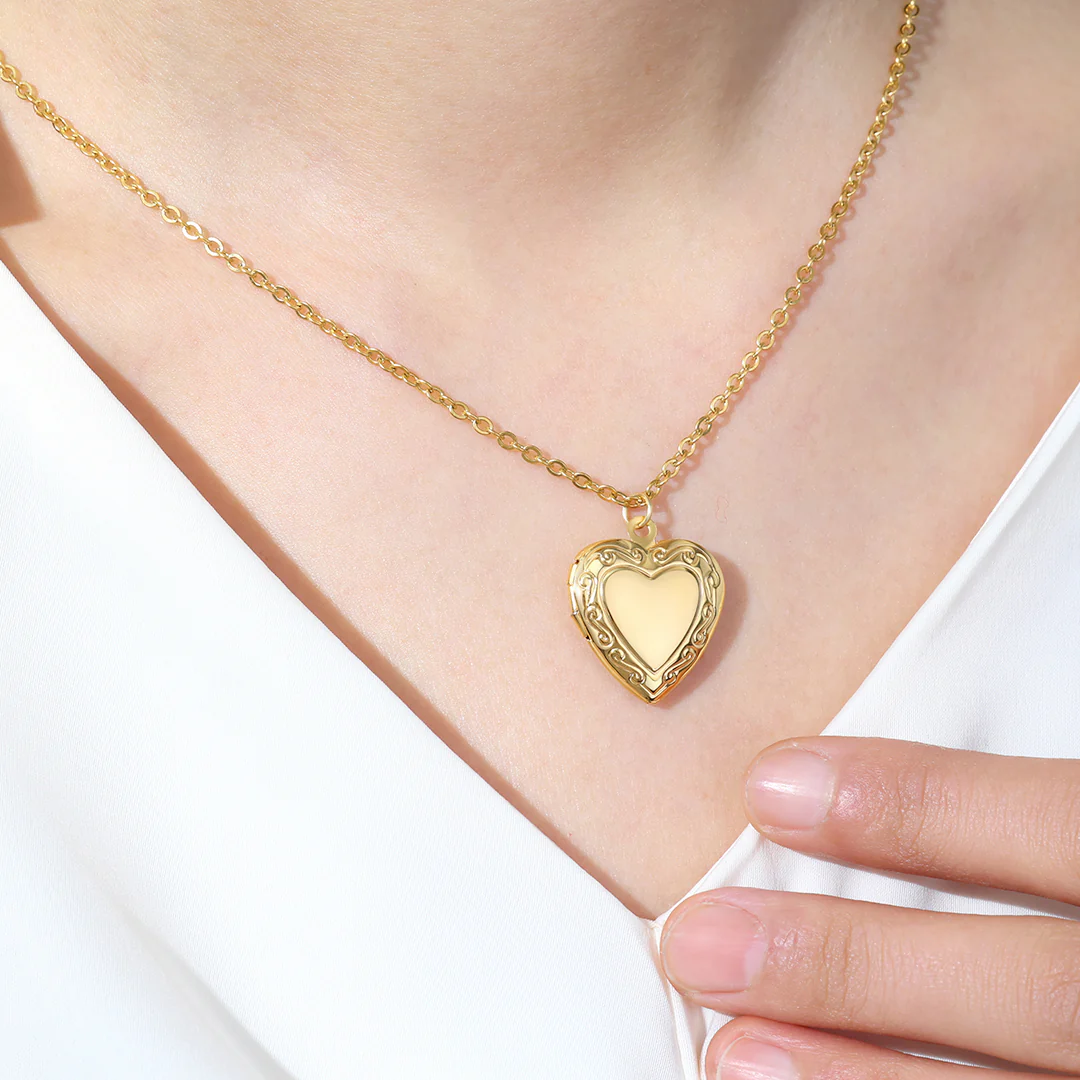Personalized Heart Locket Necklace - Image 4