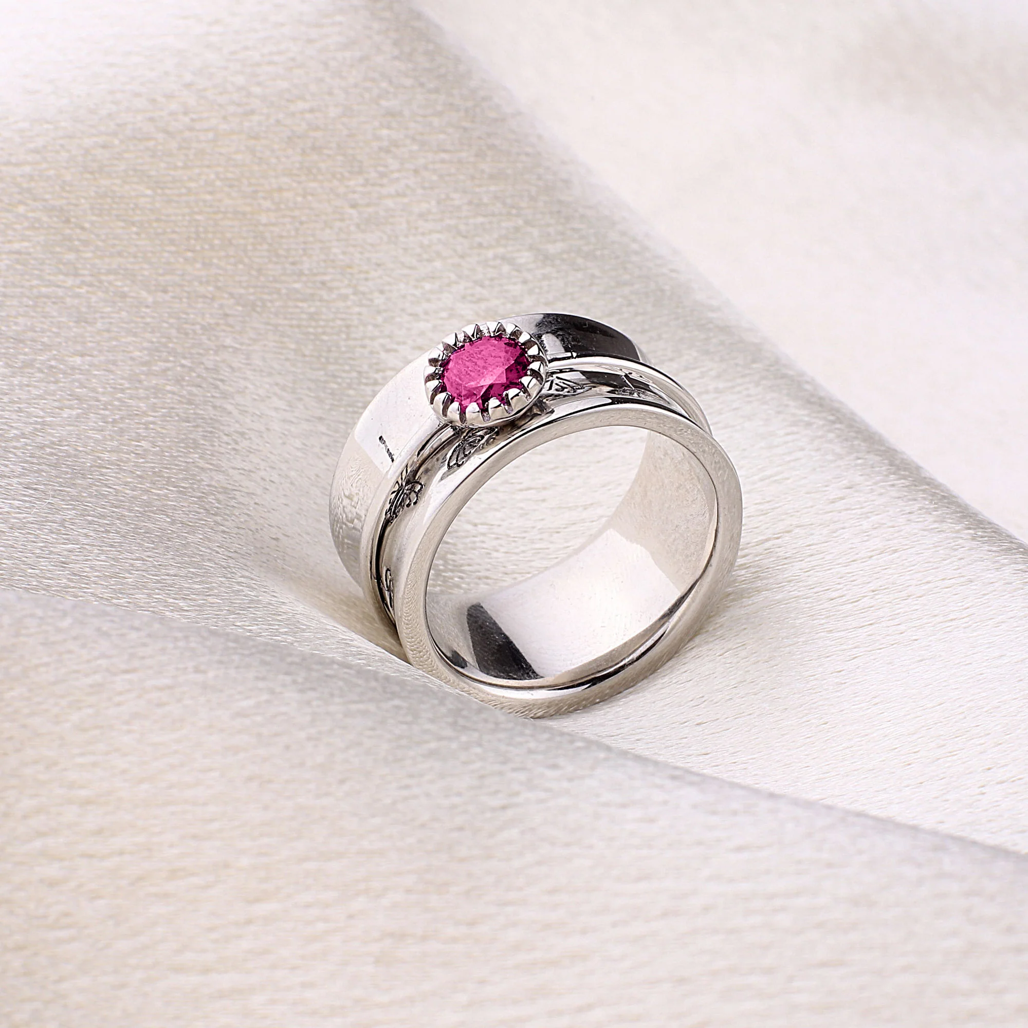Silver Dandelion Birthstone Spinning Fidget Ring - Image 42
