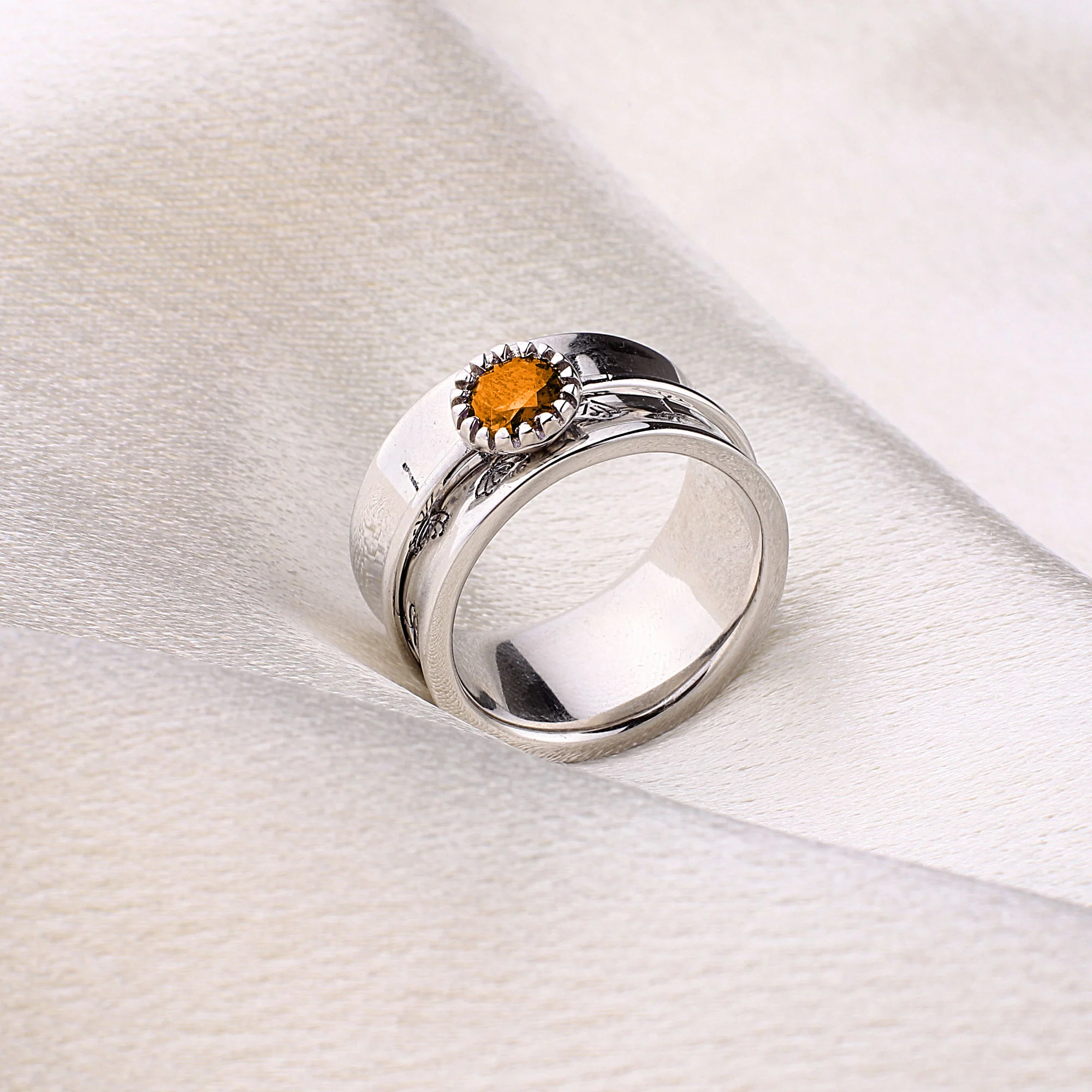 Silver Dandelion Birthstone Spinning Fidget Ring - Image 46