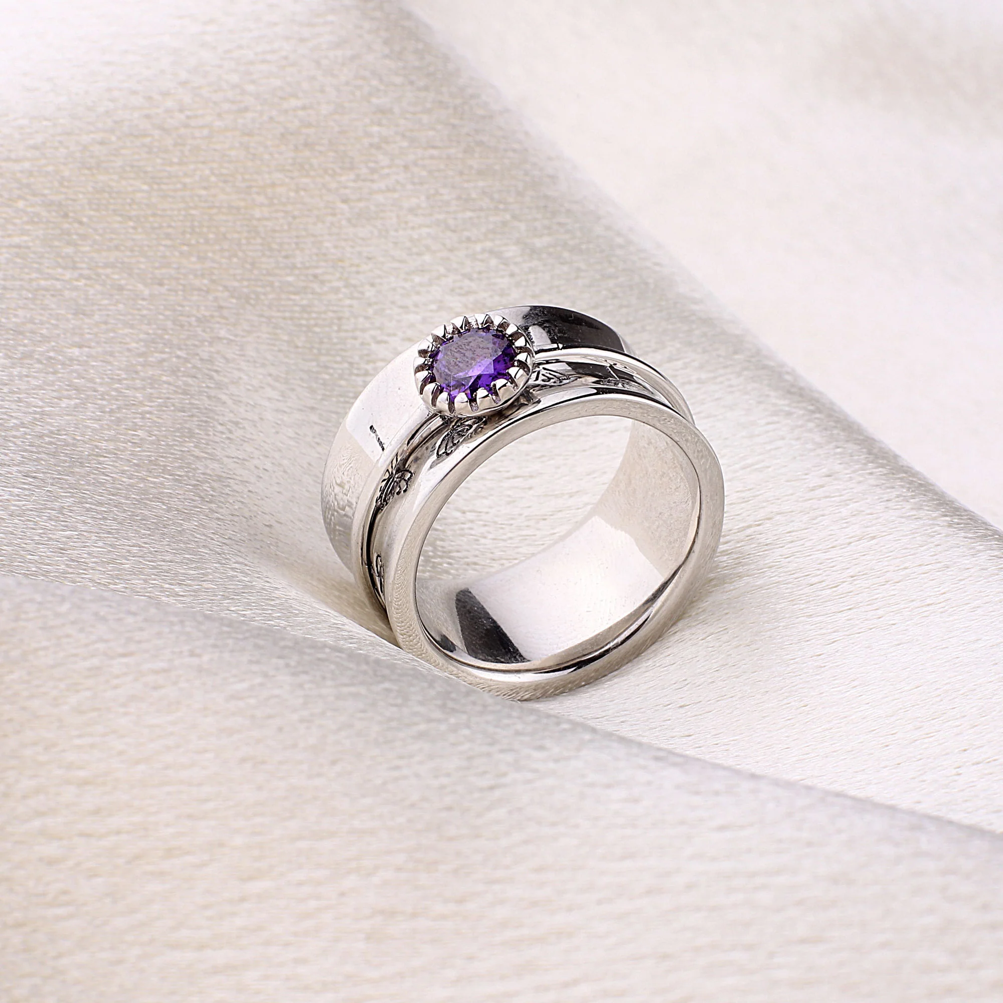 Silver Dandelion Birthstone Spinning Fidget Ring - Image 58