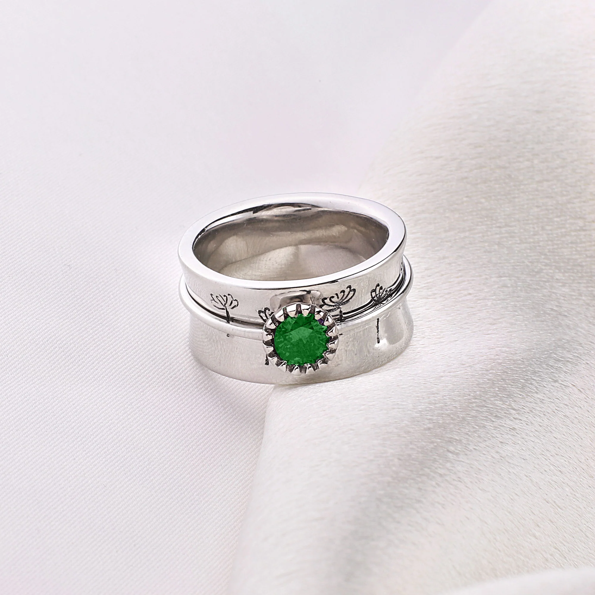 Silver Dandelion Birthstone Spinning Fidget Ring - Image 64