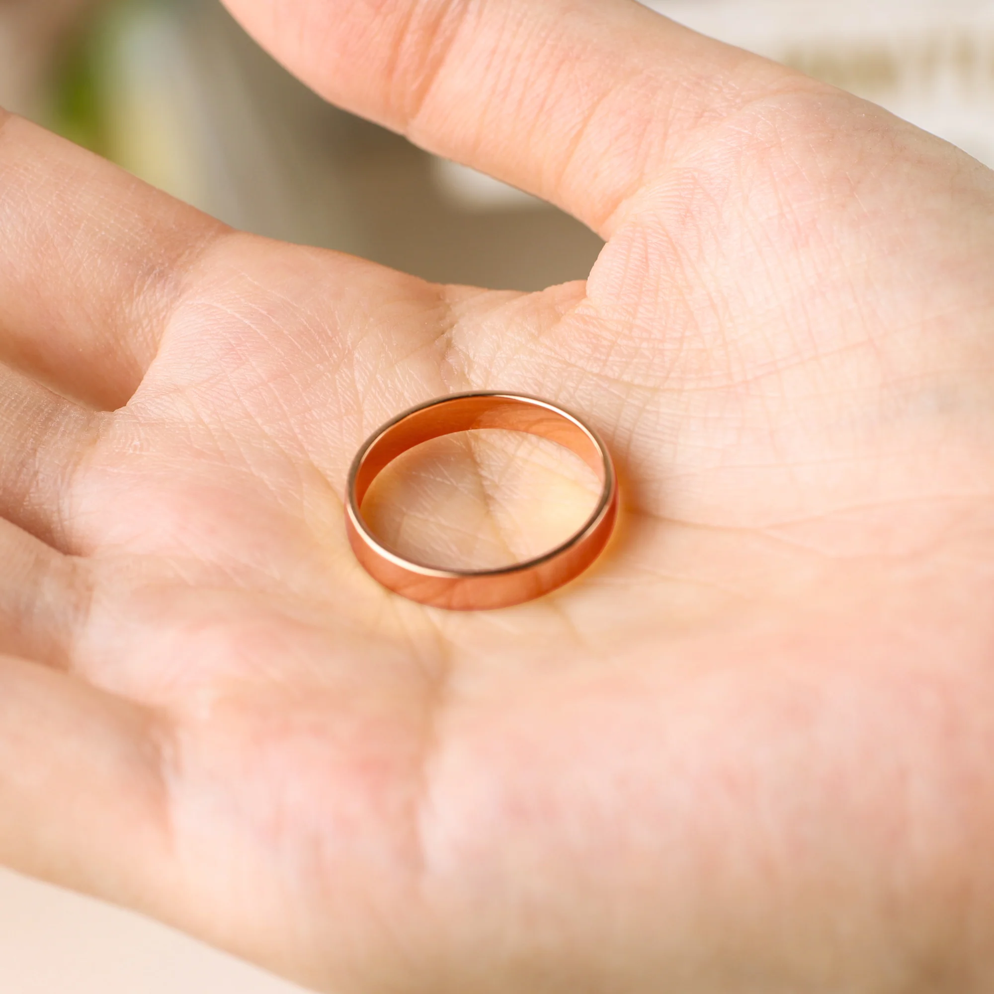 The Timeless Band Ring - Image 13