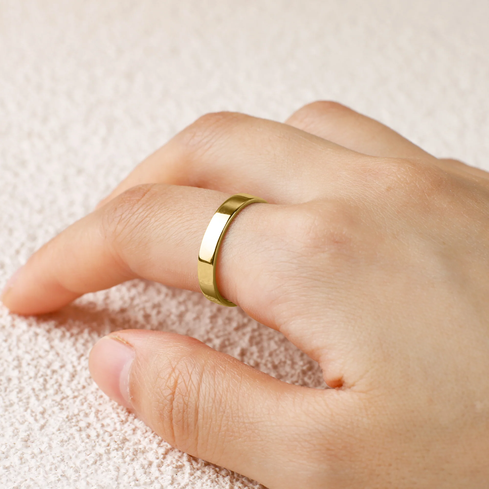 The Timeless Band Ring - Image 3