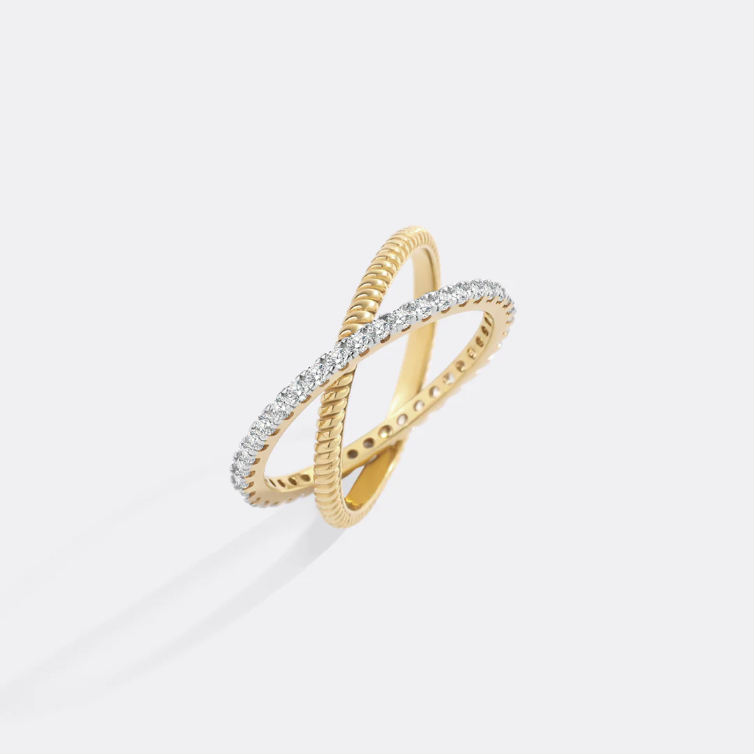 Twisted Interlocking Diamond Band - Image 3